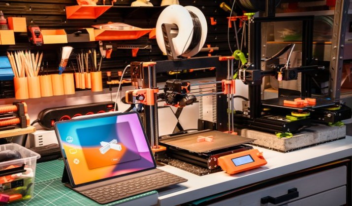 15 Best Print-On-Demand Sites for Artists